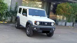 [ LOW KM 5RB ] Suzuki Jimny 1.5 4x4 3 Door AT Putih 2025/2024