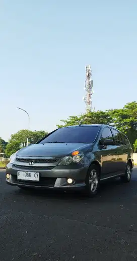 Honda Stream 2.0 AT 2006