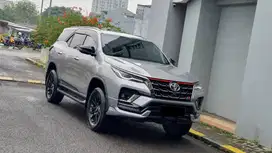 Toyota Fortuner VRZ GR Sport Kicksensor 2.8 AT 2023/2024