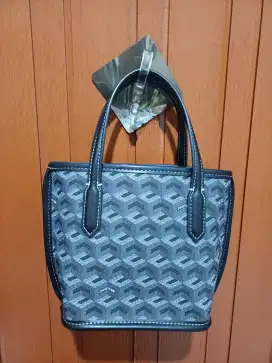 Tas Cristy Ng Jual Rugi