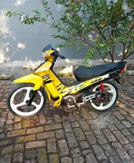 Yamaha F1zr 2002 kuning silver