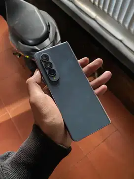 Samsung Z Fold 4 12/256 Sein