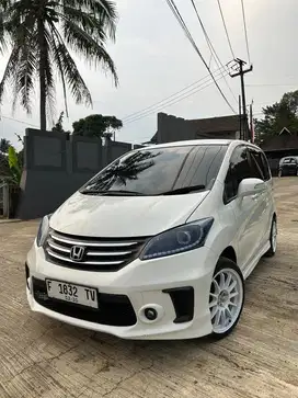 Honda Freed PSD