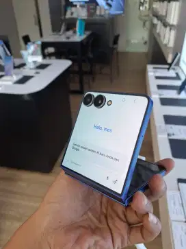 SAMSUNG Z FLIP7 DISKON 2,7 JUTA FREE BUDS FE DAN ZPREMIERE