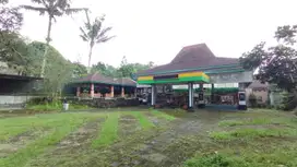 Tanah tepi Jalan Kaliurang km 23 bonus Bangunan Rumah Makan