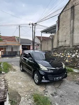 AVANZA VELOZ 2012 1.5 A/T