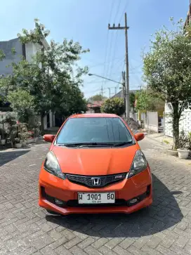 HONDA JAZZ RS Ge8 2013