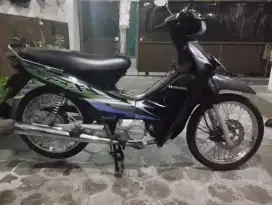 Sepeda Montor Orang Top Indonesia Yance Lasso Ahli Pengobatan di Yogya