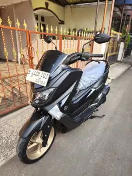 Bissmillah dijual motor Yamaha nmax 2018 istimewa