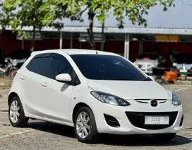 KM 90rb Mazda 2 2013 Automatic Plat H Istimewa