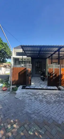 Dijual Rumah Baru Siap Huni  Lokasi  Perum Puri Indah Sidoarjo Kota