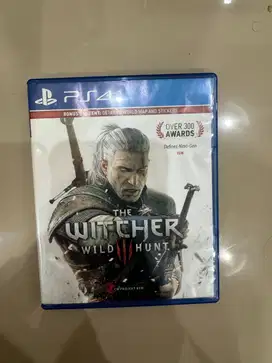 BD PS4 The Witcher 3 Standard Edition (Free Upgrade PS5 Version)
