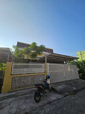 Dijual Rumah Mewah Siap Huni  Lokasi  Kemiri Indah Barat Sidoarjo Kota