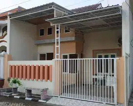 Dijual Rumah Siap Huni  Lokasi  Perum Pondok Wage Indah Taman Sidoarjo
