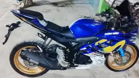 R15 V2 2016 bekas