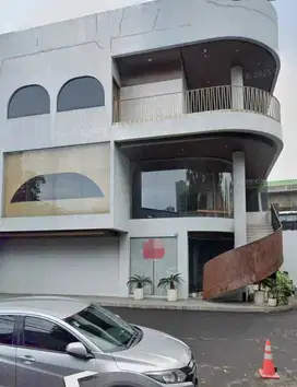 Gedung 3 lt Panglima Polim Kebayoran Baru Bisa Cafe