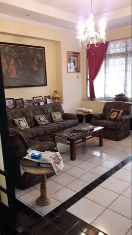Jual Rumah Murah Tanah sangat luas sekali ciputat lebak bulus bintaro