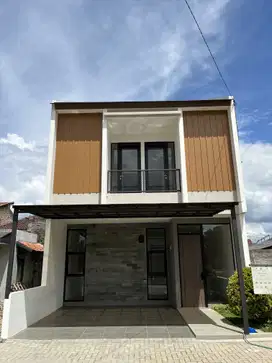 RUMAH MEWAH DI SOREANG BANJARAN LOKASI STRATEGIS MAINROAD