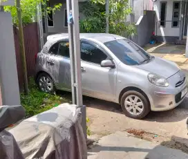 Nissan March Matic
