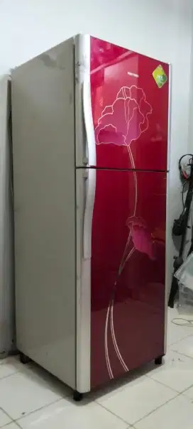 Kulkas Polytron 2 pintu