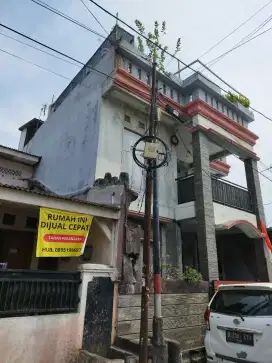 Di jual Rp 2.500.000.000 Rumah tinggal bebas banjir