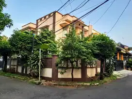 HUNIAN PENUH KEDAMAIAN