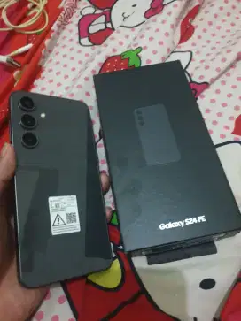 Samsung s24 fe memori 256gb/8gb original dipakai sebulan garansi on