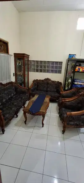 Kursi tamu jati ukiran