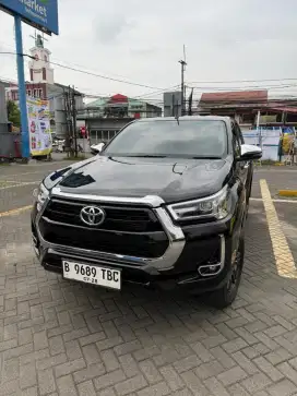 Toyota Hilux V 2023