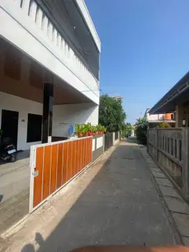 Dijual rumah tingkat 800jt Pekapuran cimanggis Depok