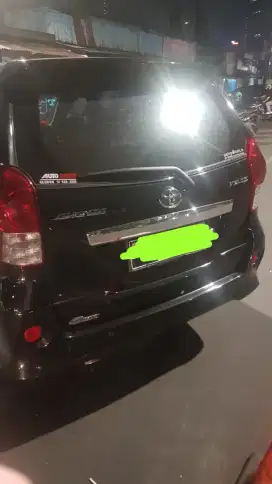 DIJUAL AVANZA VELOS TAHUN 2015