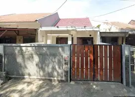 RUMAH MODERN BARU RENOV DI JL. RAYA KYAI ABDUL KARIM