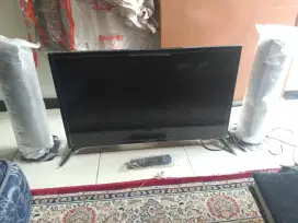 TV Polytron 32 Fullset Gress Bekas Rasa Baru