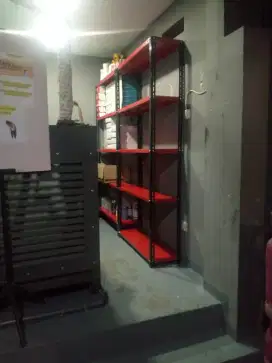 RAK siku besi serbaguna