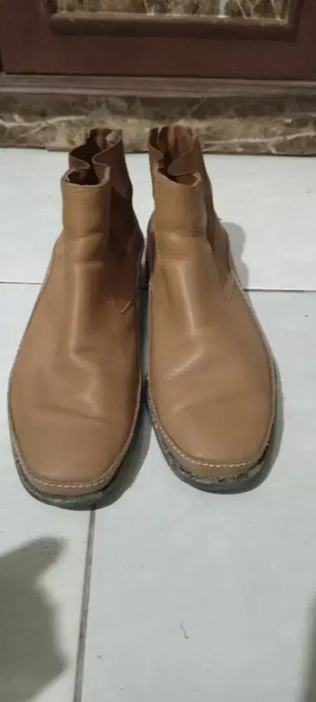 Sepatu Hush puppies