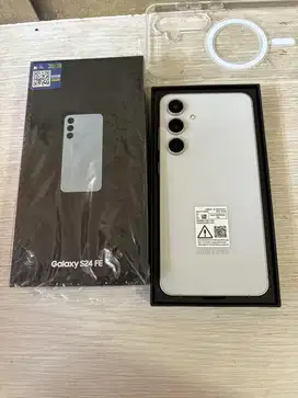 samsung s24fe 8/256 100% like new