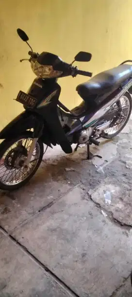 Honda Supra Fit Mulus