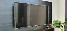 TV LG UK6300PTE 43 inch Kondisi Layar Rusak