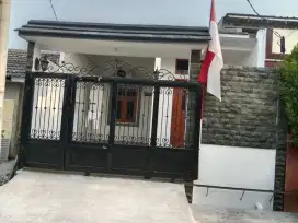Di Kontrakkan RUMAH ESTETIK