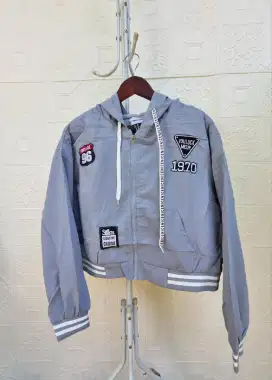 Jaket import dan lokal