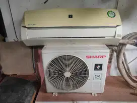 Dijual Murah !!! AC Sharp 1/2 PK Plasmacluster R32 Low Watt