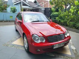 Mercedes-Benz C240 2005 Bensin