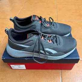 Dijual Sepatu Pria Lari Reebok Lite Plus 4