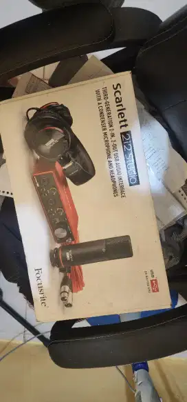 Focusrite Scarlett 2i2 Studio Recording Soundcard 3rd Gen