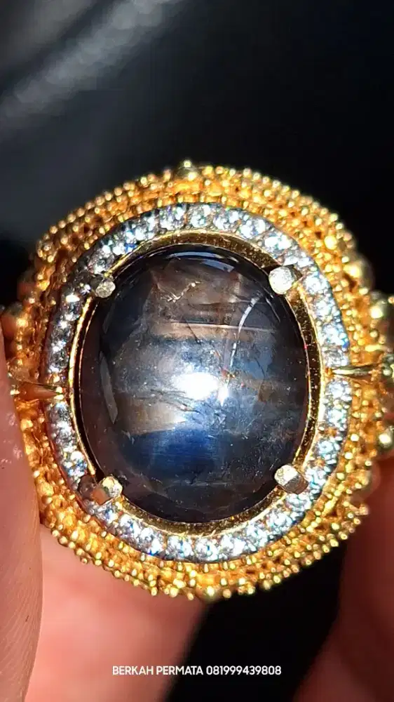 Bangsing biru parthawijaya / blue sapphire natural