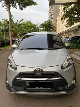 Dijual Sienta CVT V 2016 Auto2000 Record Tercover Asuransi Zurrich