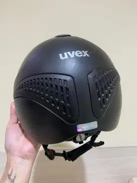 Uvex Exxential II Riding Helmet helm berkuda