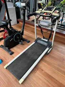 Treatmill, Sepeda Statis & Alat Gym