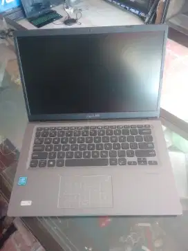 ASUS Expertbook P1411CMA Ram 4GB ssd 256GB ada tombol numpad mulus