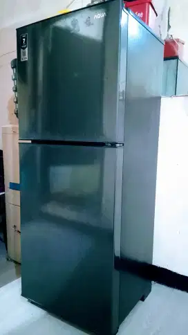 Kulkas AQUA 2 pintu